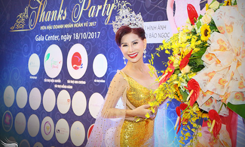 Bất ngờ trước vẻ đẹp như Nữ hoàng dạ tiệc của hoa hậu Lương Thu Hương