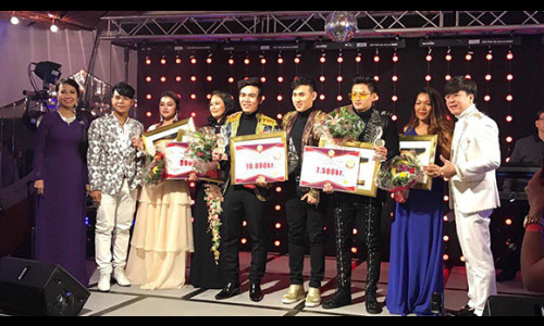 Ca sĩ Hồ Quang Lộc bất ngờ giành chiến thắng giải Quán quân cuộc thi Tiếng hát Việt toàn cầu tại Đan Mạch