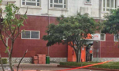 10 quả mìn gắn kíp nổ trong cây ATM ở Quảng Ninh