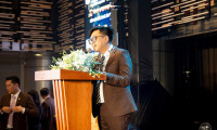 Doanh nhân Đặng Viên Khang cam kết tiếp tục kế thừa và phát triển chi hội Chợ Lớn (Hội doanh nhân trẻ Tp. Hồ Chí Minh) vững mạnh.
