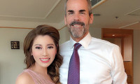 Hoa hậu Nhàn Trần bất ngờ khoe bạn trai ngoại quốc điển trai trong dịp về thăm quê hương.