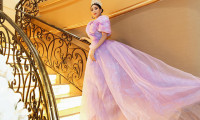 Á quân Bolero diện dạ hội như nữ hoàng trong buổi ra mắt Hoa hậu doanh nhân Hoàn cầu