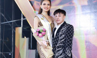Lịch lãm trao giải Người đẹp dạ hội, Tommy Nguyễn lại được công chúng yêu mến