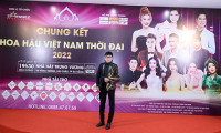 Hoa hậu Việt Nam thời đại diện trang phục đa sắc của NTK Tommy Nguyễn