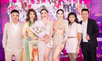 Vẻ đẹp rạng ngời của tân Hoa hậu thế giới người Việt Trịnh Thanh Hồng